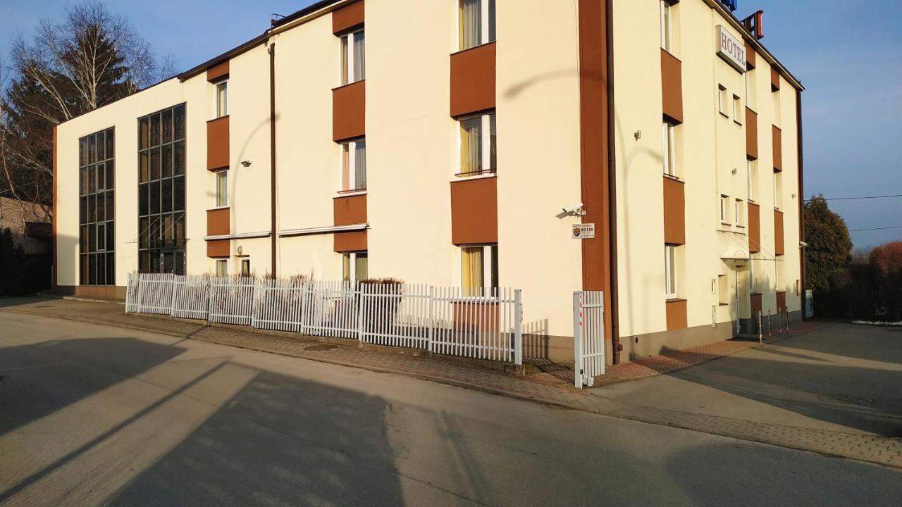 Hotel Eden 24H Rzeszów Exterior foto