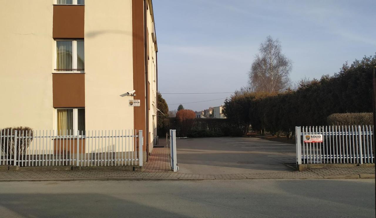Hotel Eden 24H Rzeszów Exterior foto