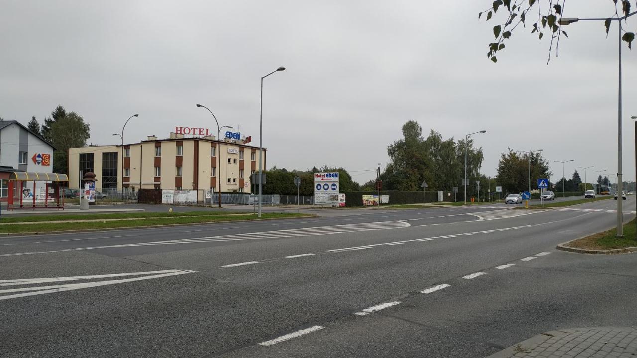 Hotel Eden 24H Rzeszów Exterior foto